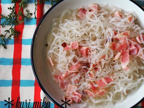 【簡単☆】こんにゃく麺のペペロンチーノ